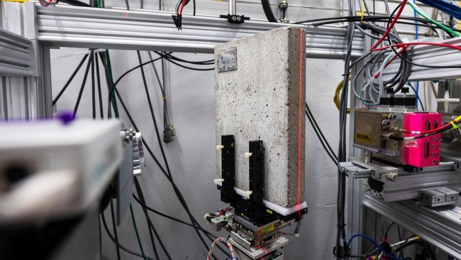 Image of the Concrete Book being x-rayed